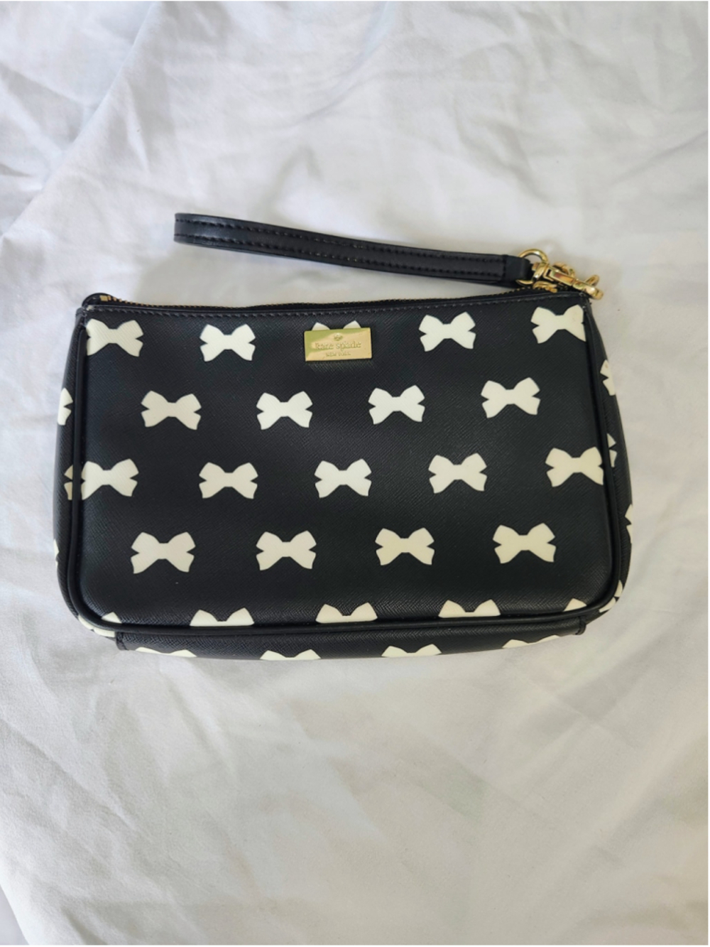 Kate Spade Wristlet Clutch One Size Black White Bow Print